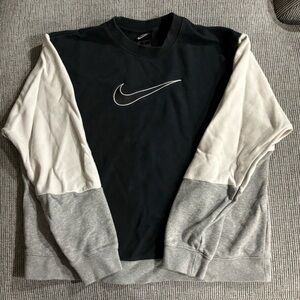 Nike Crew Neck
